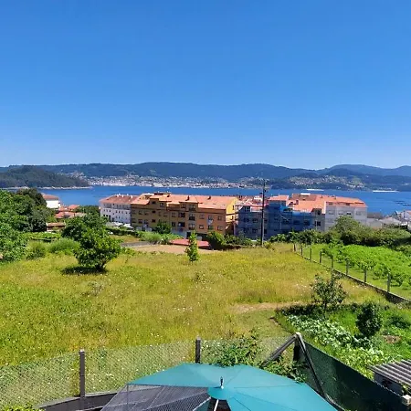 בית נופש Casa Completa De Combarro